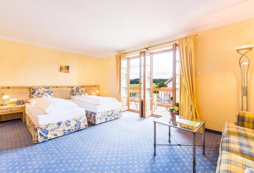 Hotel Und Landgasthof Altwirt