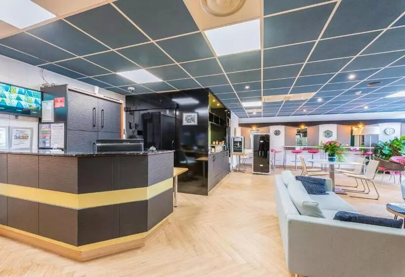 Hotel Zola 45 Bezons La Defense