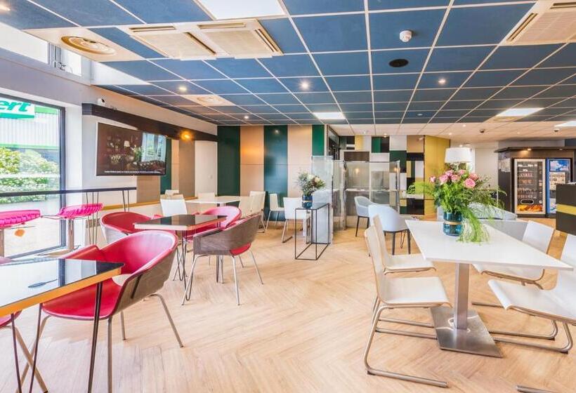 هتل Zola 45 Bezons La Defense