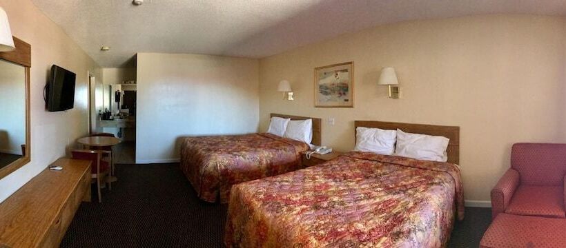 فندق على الطريق Regal Inn Las Vegas New Mexico