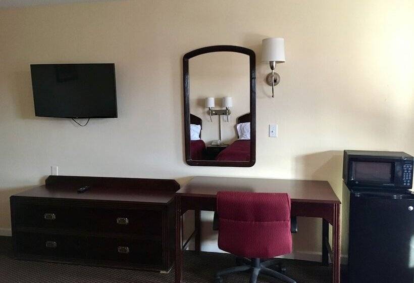 فندق على الطريق Regal Inn Las Vegas New Mexico