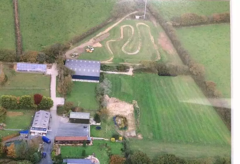 Пансион Barton Gate Farm Guesthouse