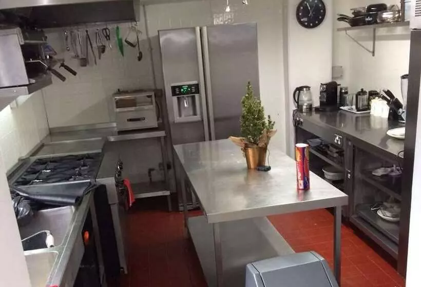 Пансион Barton Gate Farm Guesthouse