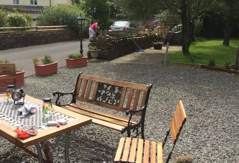 Пансион Barton Gate Farm Guesthouse