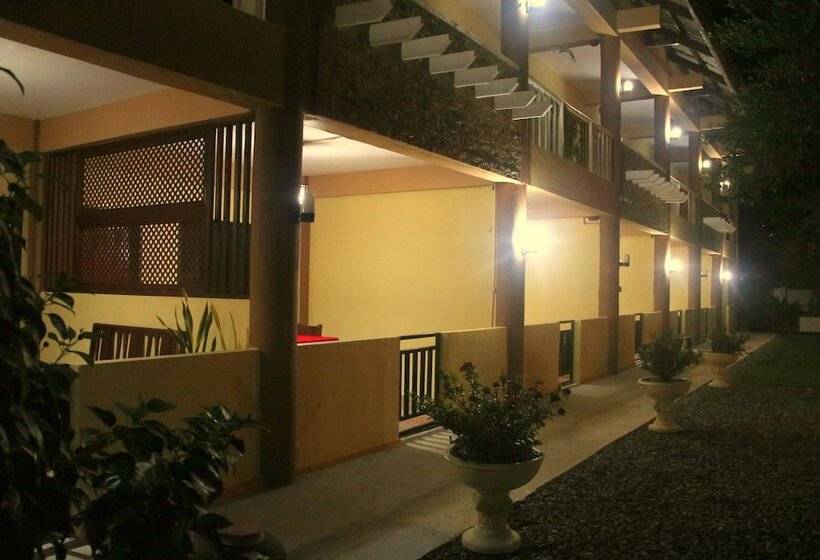 پانسیون Panglao Island Franzen Residences