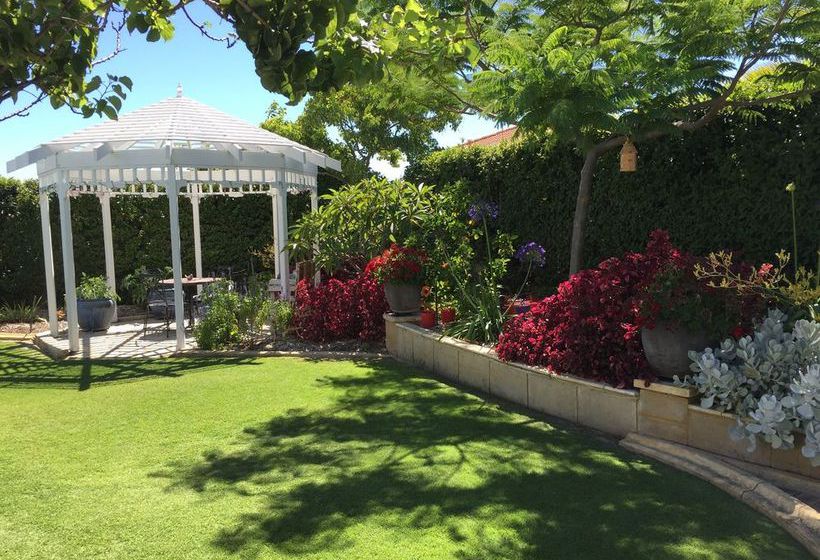 ペンション Travillas