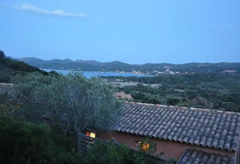 Residenssi Résidence Maora Village