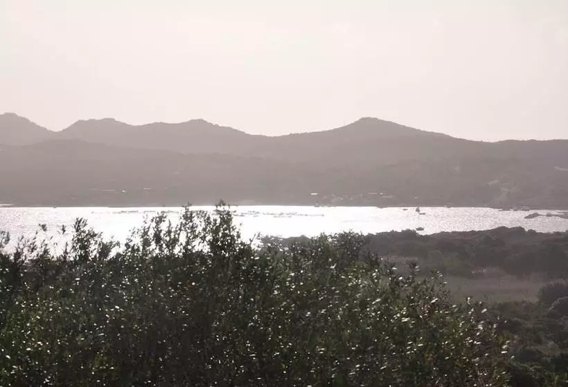 Residenssi Résidence Maora Village