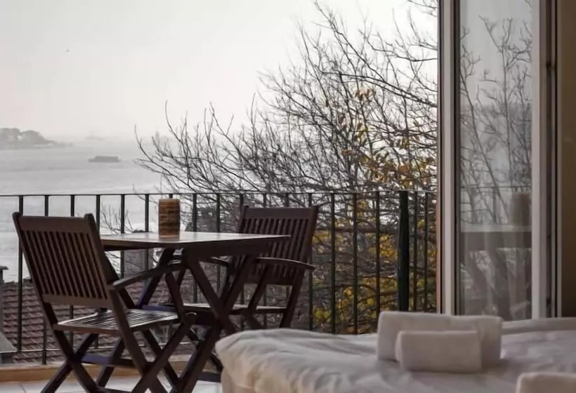 Tarus Bosphorus Apartments Besiktas