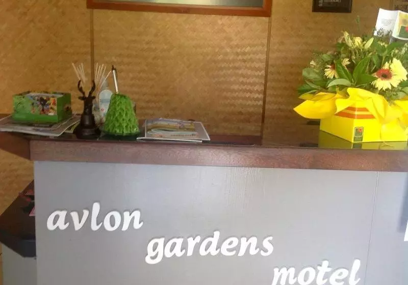 Avlon Gardens Motel