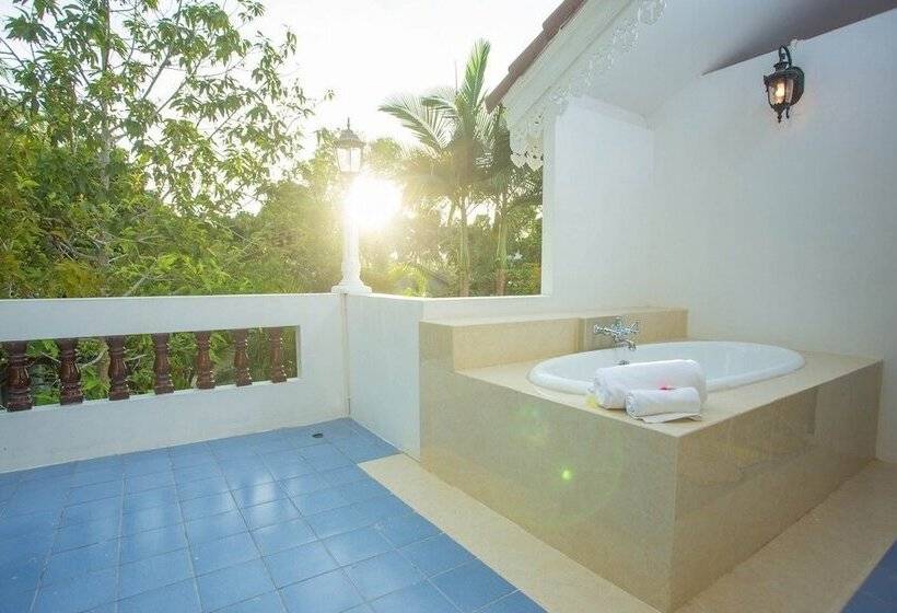 Baan Khun Nang Colonial Residence