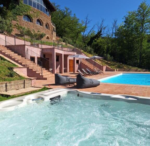 Borgodoro  Natural Luxury Bio Farm