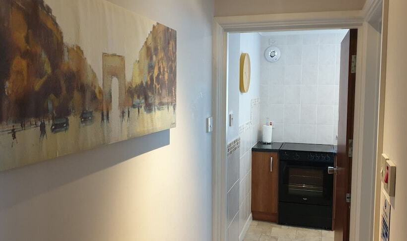 Glentworth Holiday Apartments