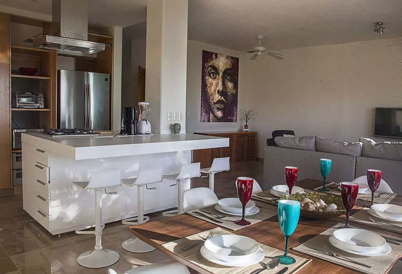 Ocean View Apartments By Homing Bird