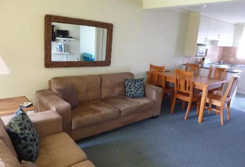 酒店 Admirals Lodge Merimbula