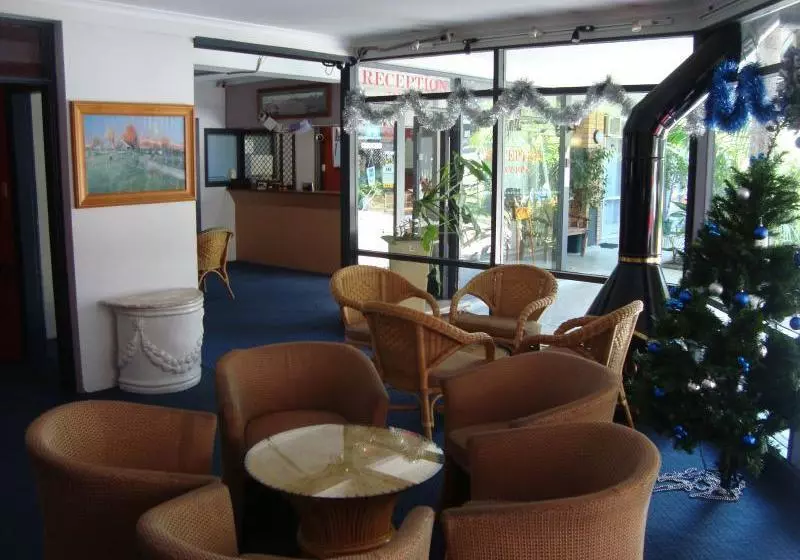 Отель Blakehurst Motor Inn