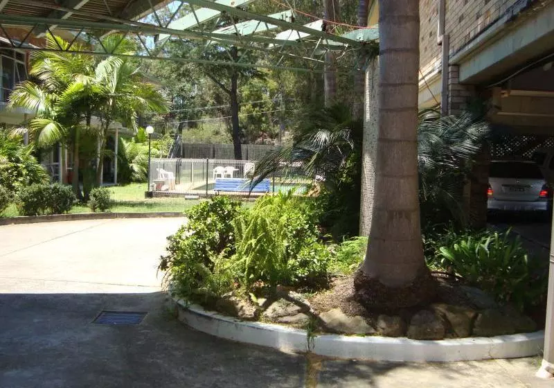 Отель Blakehurst Motor Inn