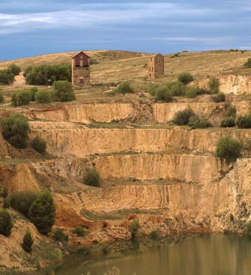 בית מלון כפרי Burra Motor Inn