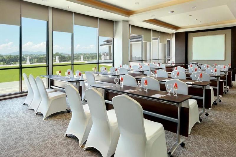 Szálloda Lombok Astoria