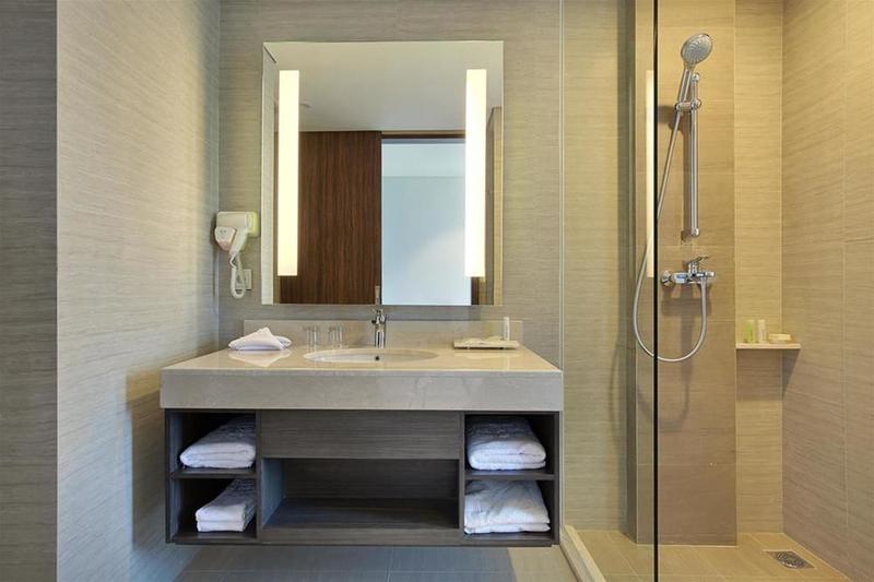 Szálloda Lombok Astoria