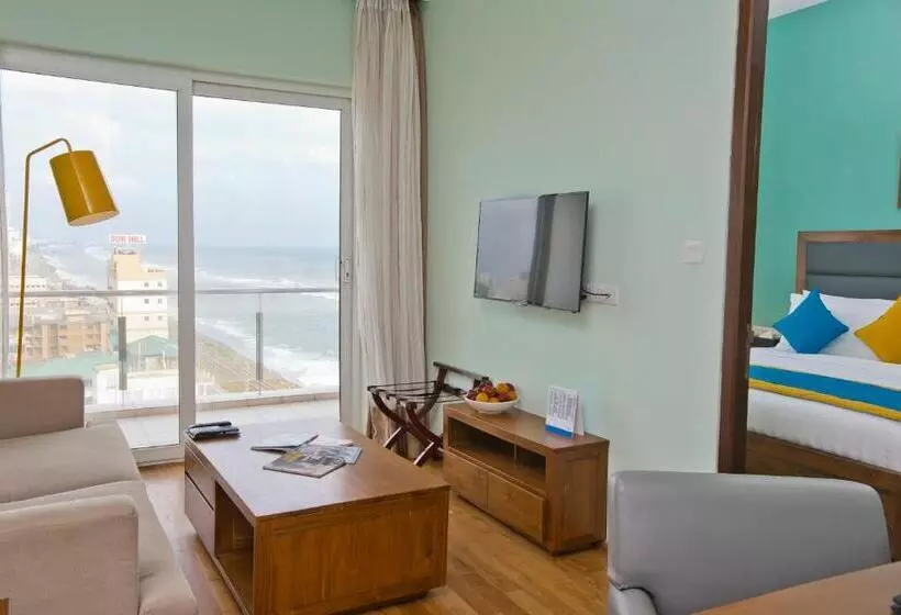 Ocean Edge Suites & Hotel Colombo