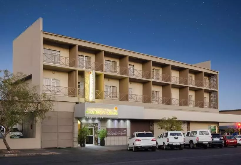 هتل River City Inn