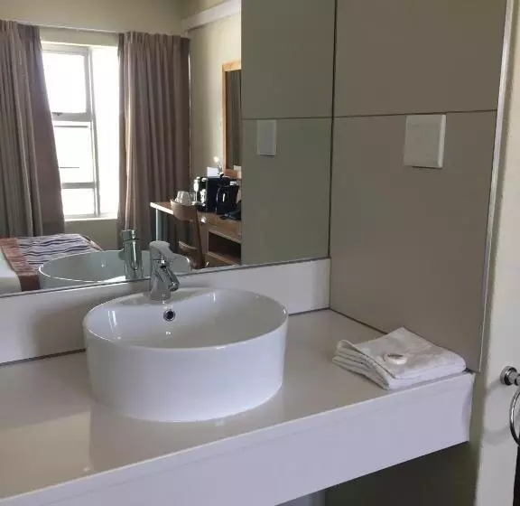 هتل River City Inn