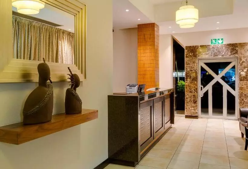 هتل River City Inn