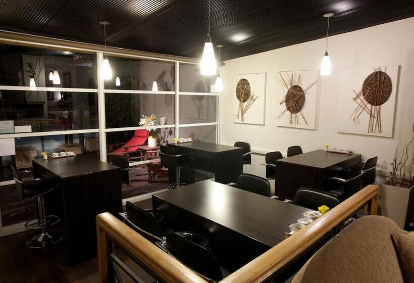 Отель The Madsen Boutique