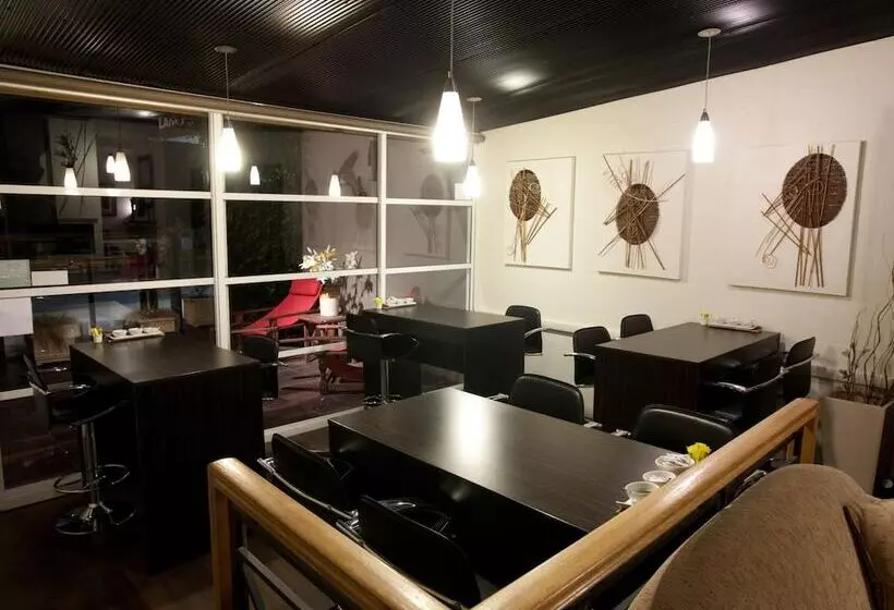 Отель The Madsen Boutique