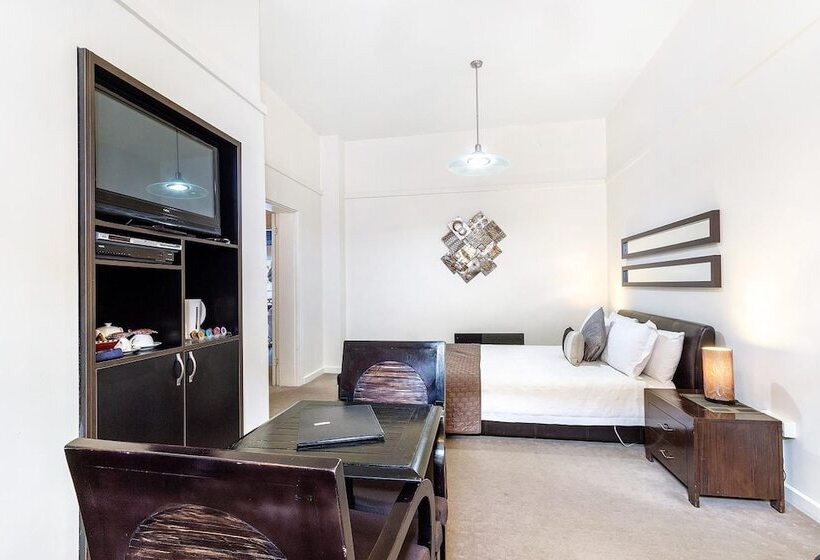 Отель The Madsen Boutique