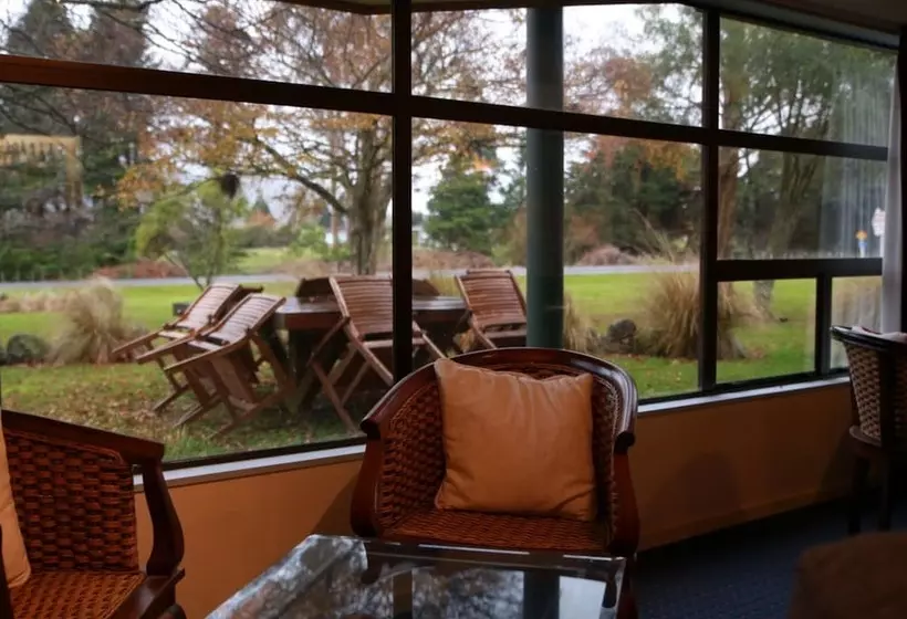 هتل Tussock Grove Boutique