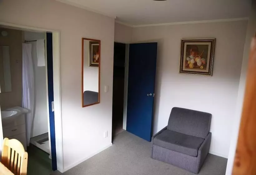 هتل Tussock Grove Boutique