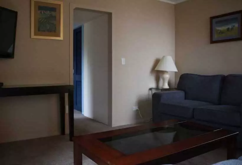 هتل Tussock Grove Boutique