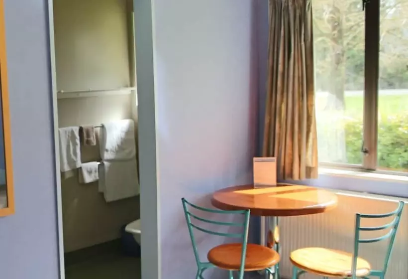 هتل Tussock Grove Boutique