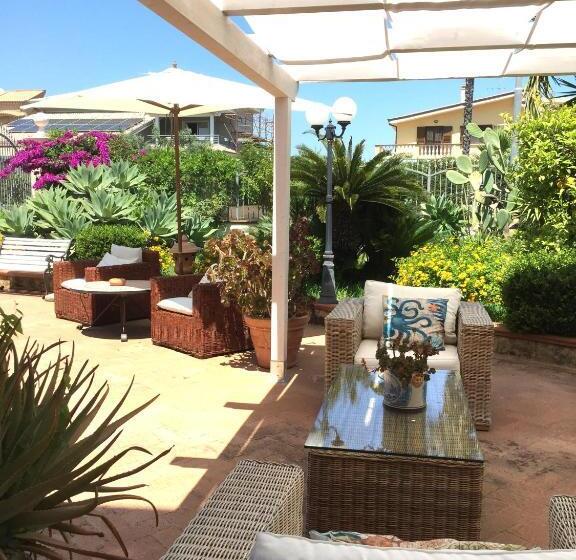 فندق Villa Aurora