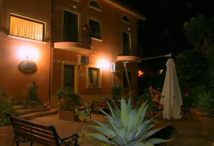 فندق Villa Aurora