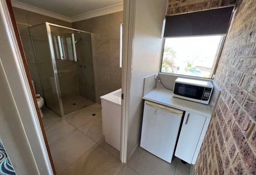 モーテル Golden Beach Motor Inn, Caloundra