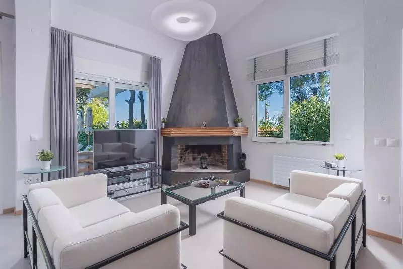 The White Villa At Sani