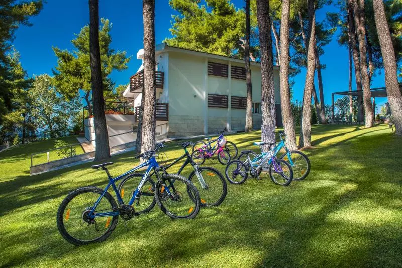 The White Villa At Sani