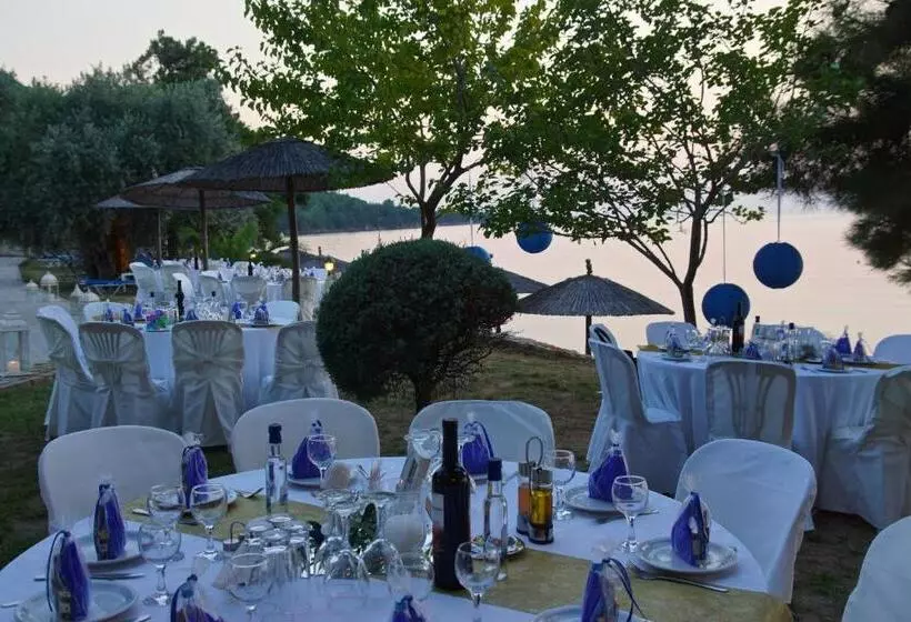 Akti Belvedere Color & Essence