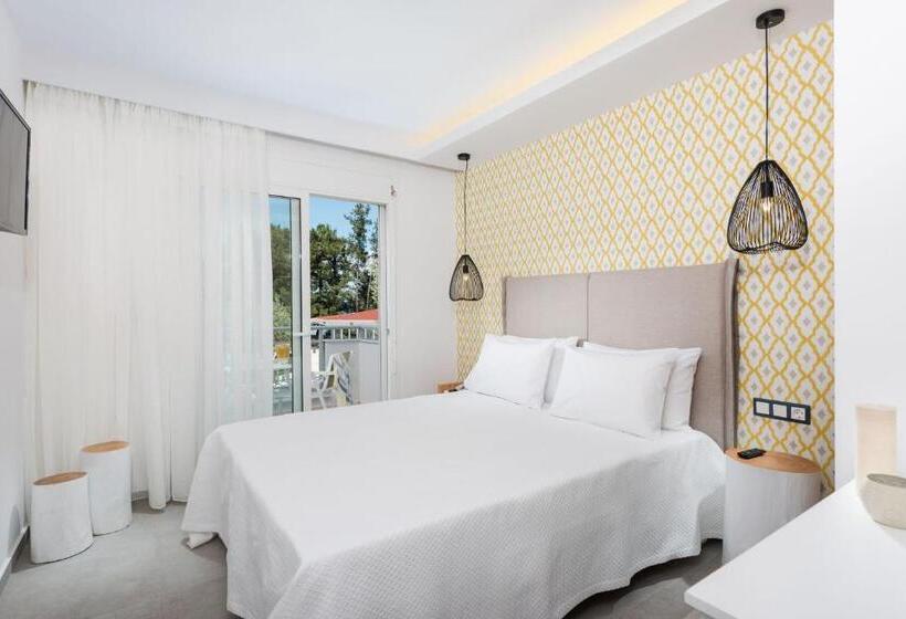 Akti Belvedere Color & Essence