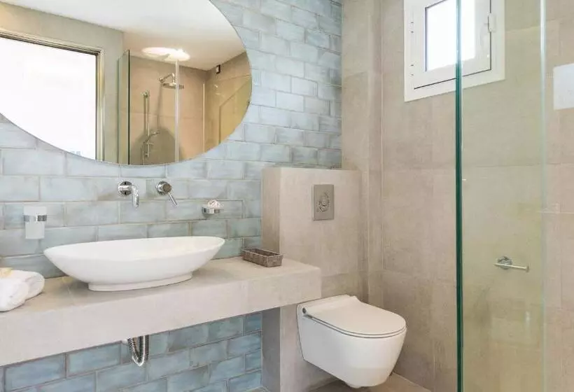 Akti Belvedere Color & Essence