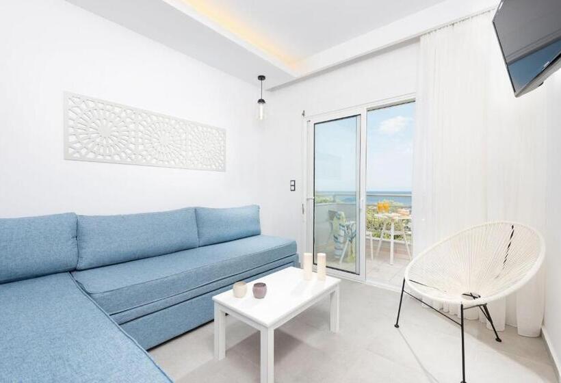 Akti Belvedere Color & Essence