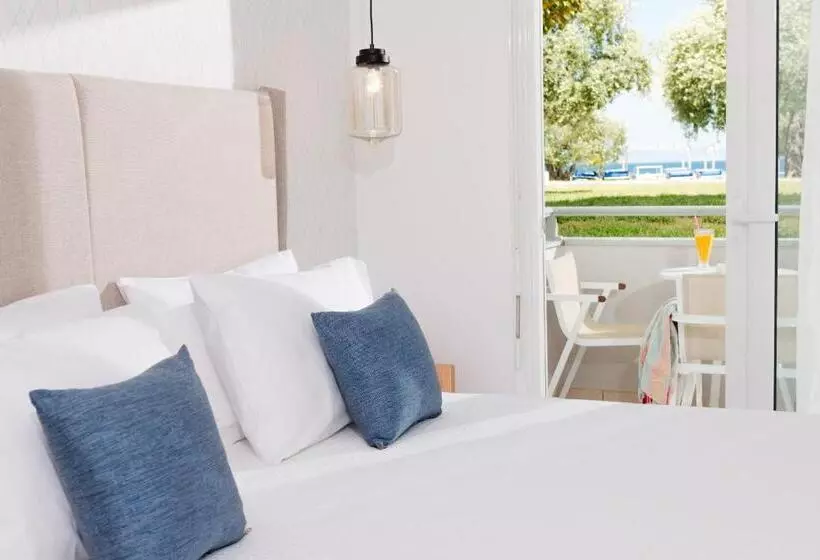 Akti Belvedere Color & Essence