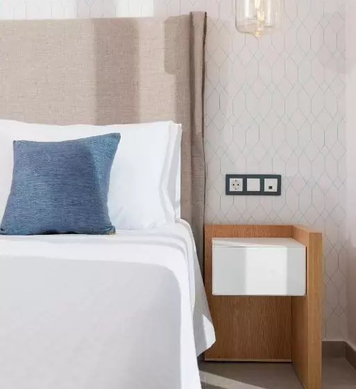 Akti Belvedere Color & Essence