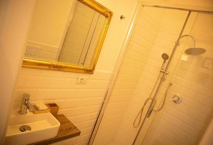 مبيت وإفطار Guest House Camilla