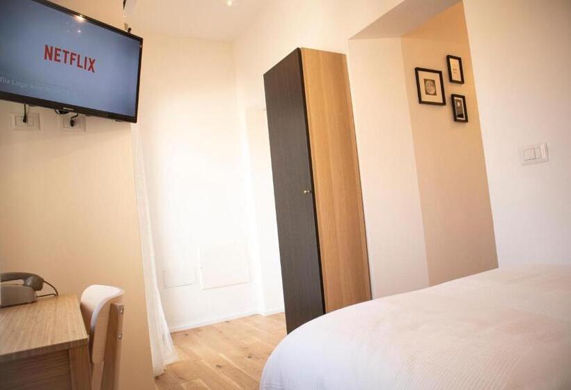 مبيت وإفطار Guest House Camilla