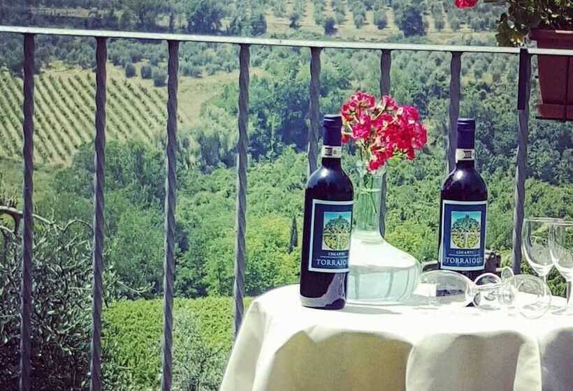 ホテル Agriturismo Torraiolo