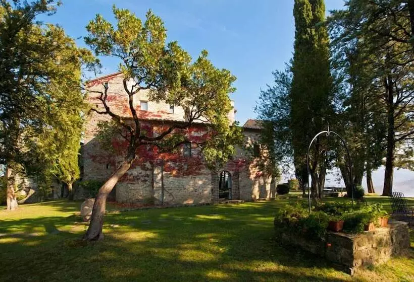 ホテル Borgo Di Bastia Creti